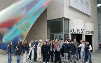 Kreativ werden mit Schaum und Farbe